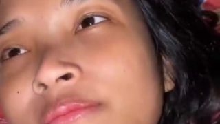 Sexy kahit na maliit ang dyoga